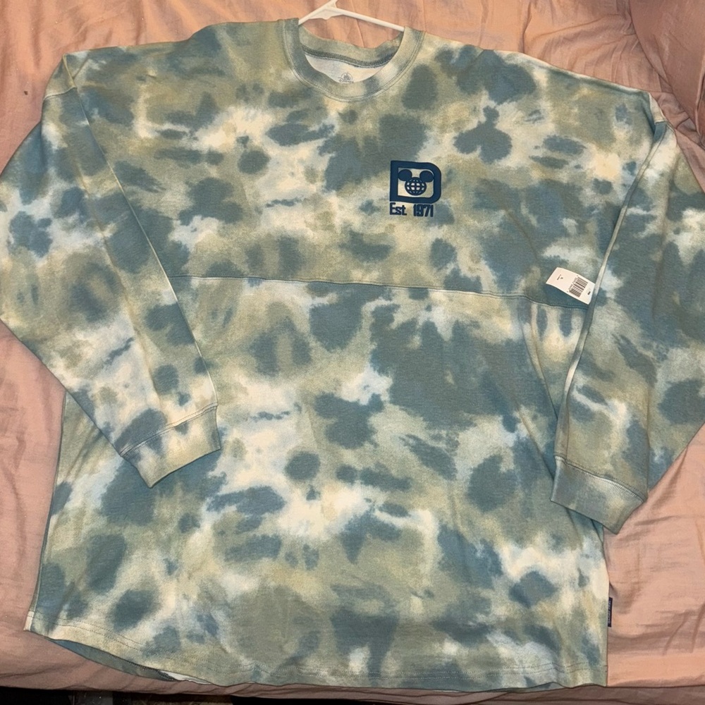 Stylish Blue and White Tie-Dye Women's Jersey Top